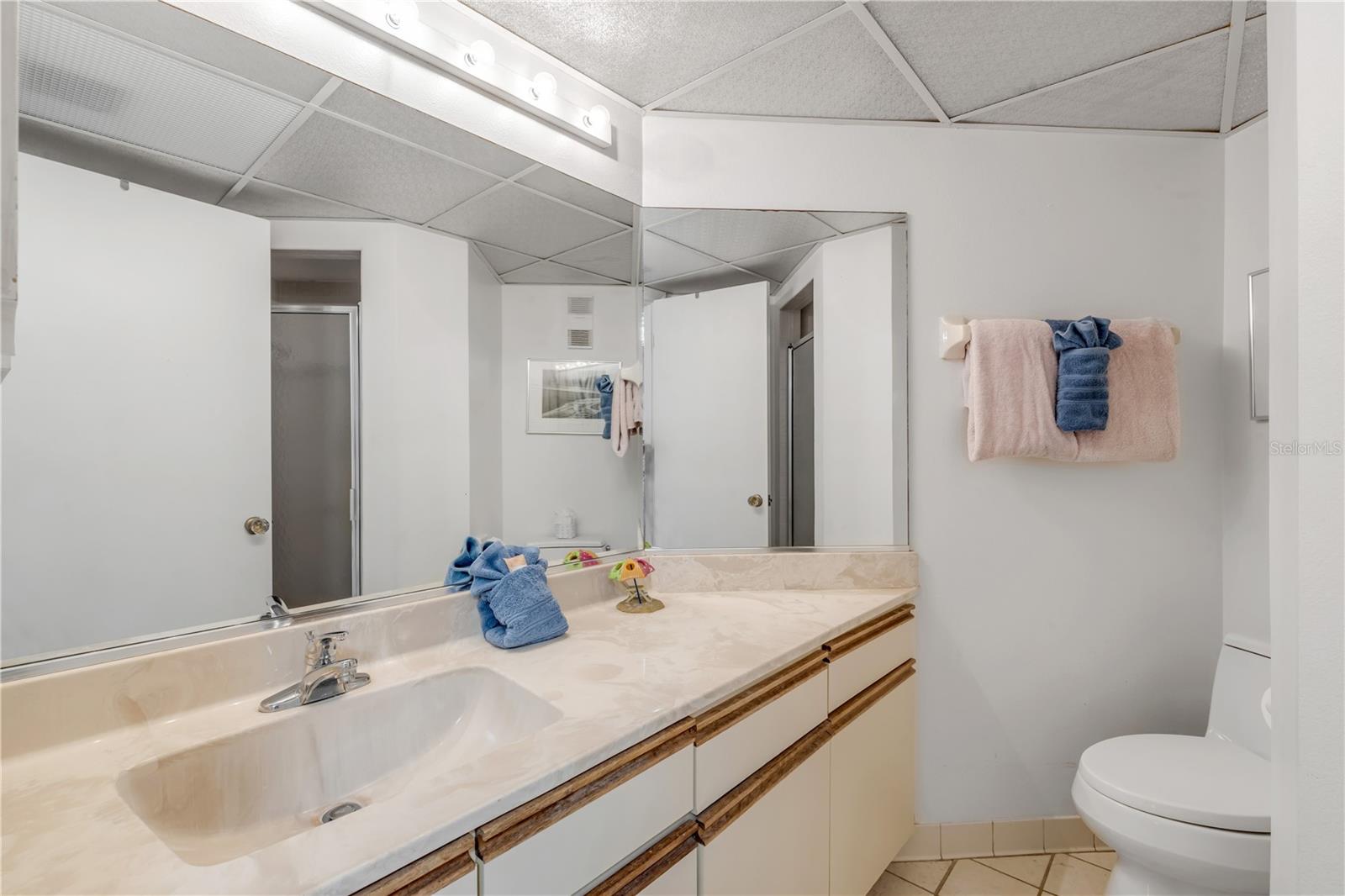 Image 12 of 55 For 5207 Atlantic Avenue 424