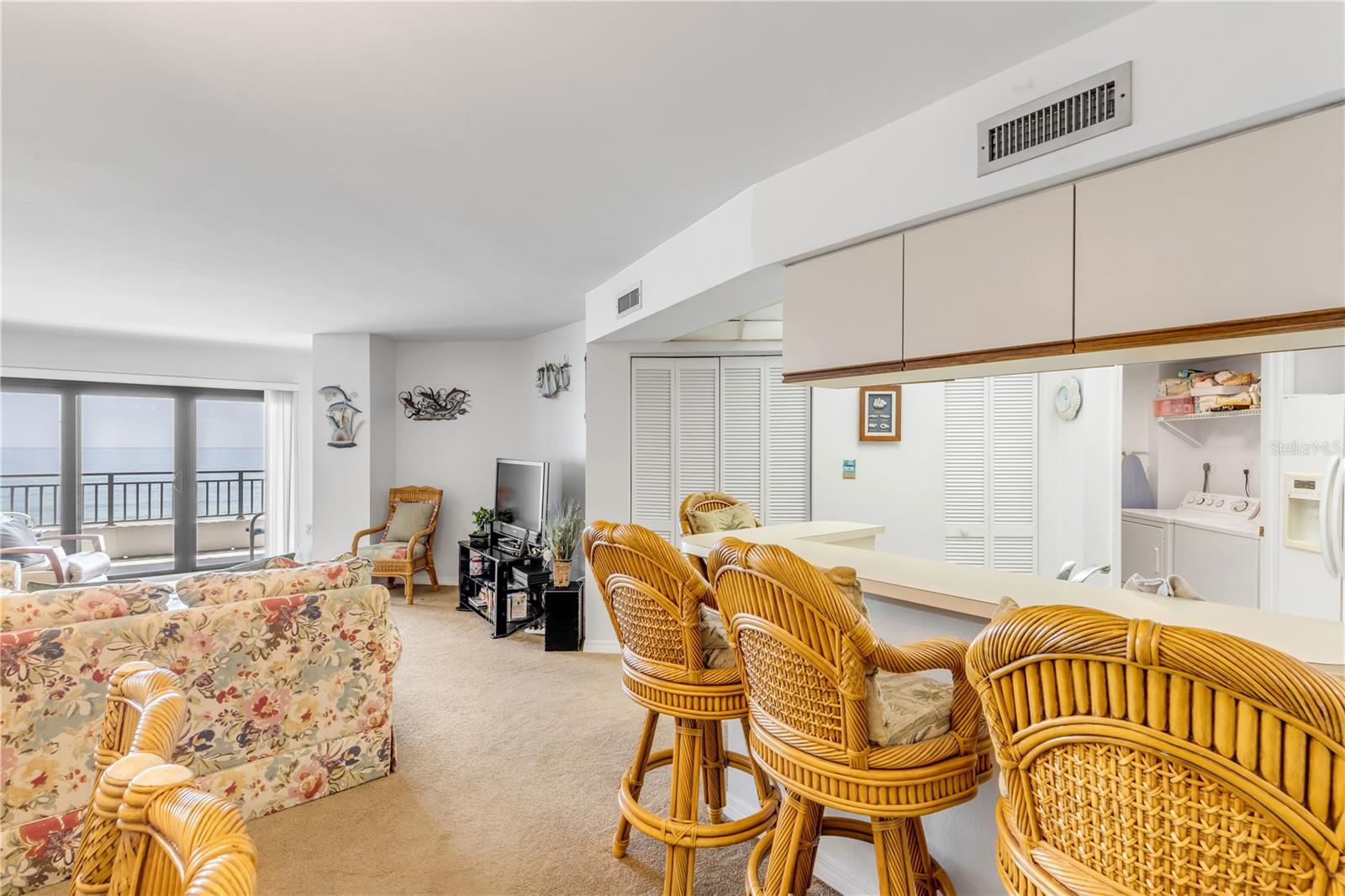 Image 16 of 55 For 5207 Atlantic Avenue 424