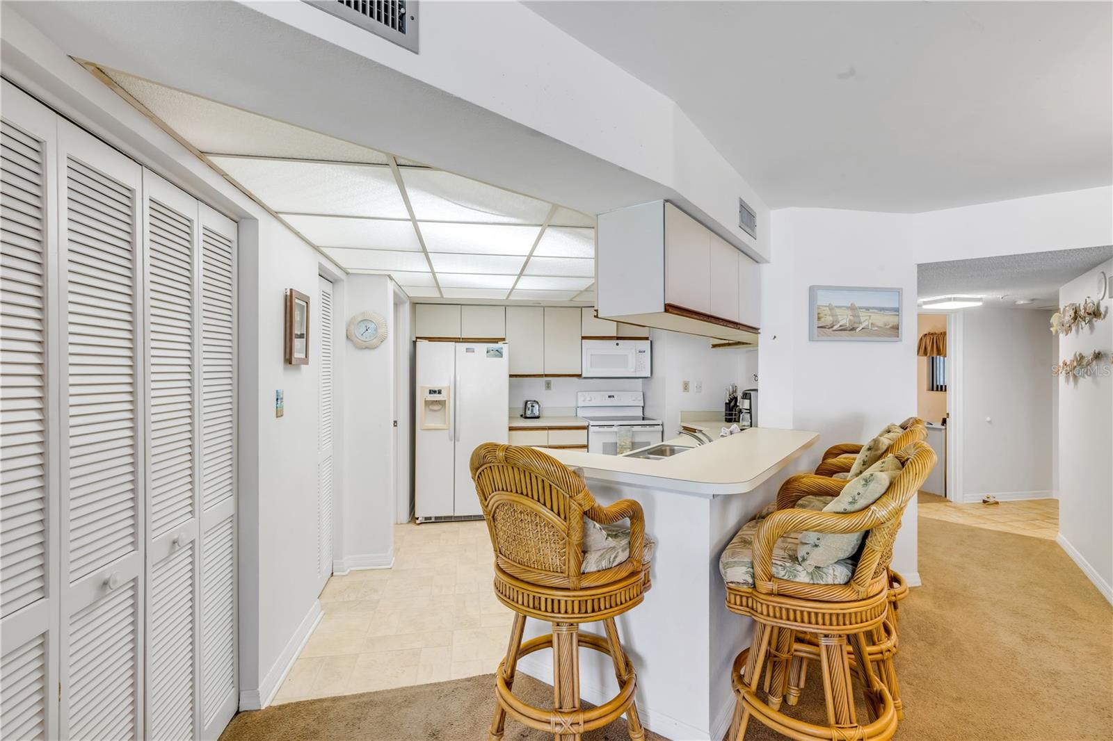Image 24 of 55 For 5207 Atlantic Avenue 424