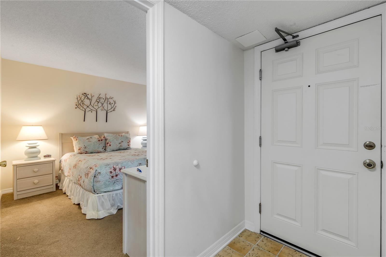Image 8 of 55 For 5207 Atlantic Avenue 424