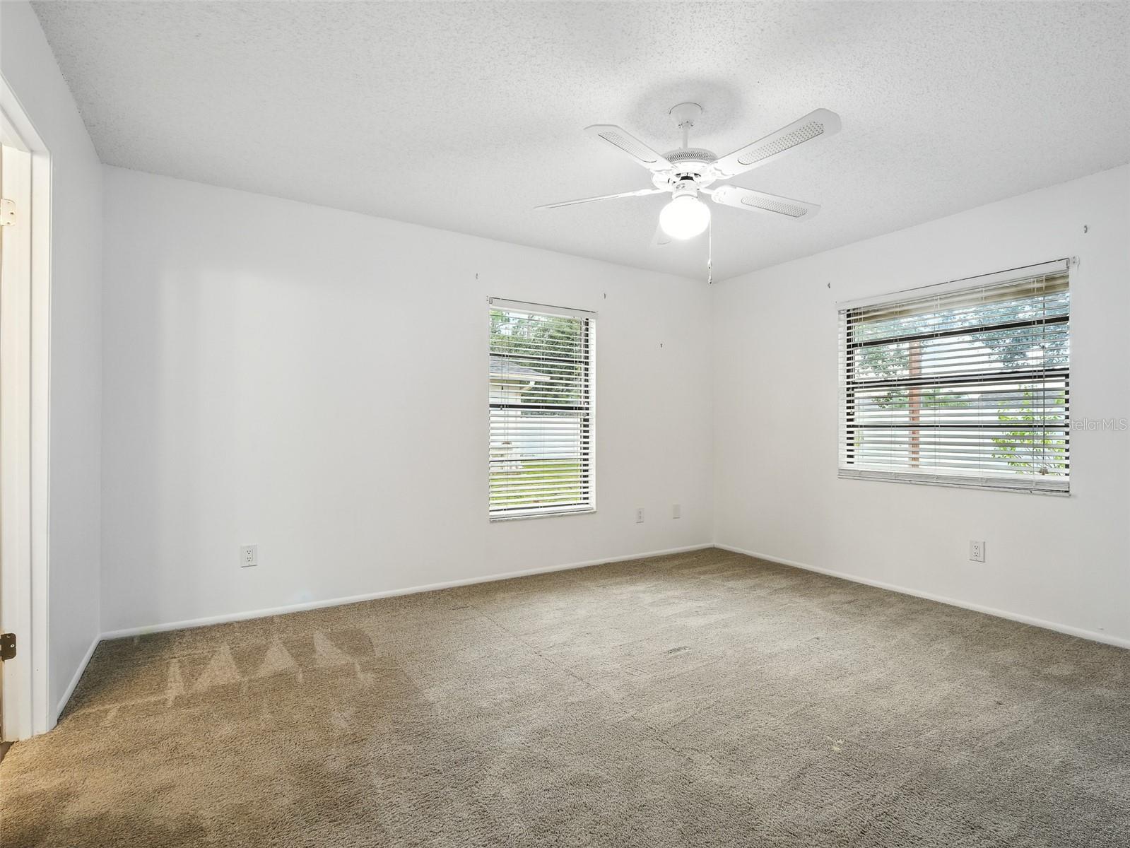 Image 23 of 37 For 803 Egret Court
