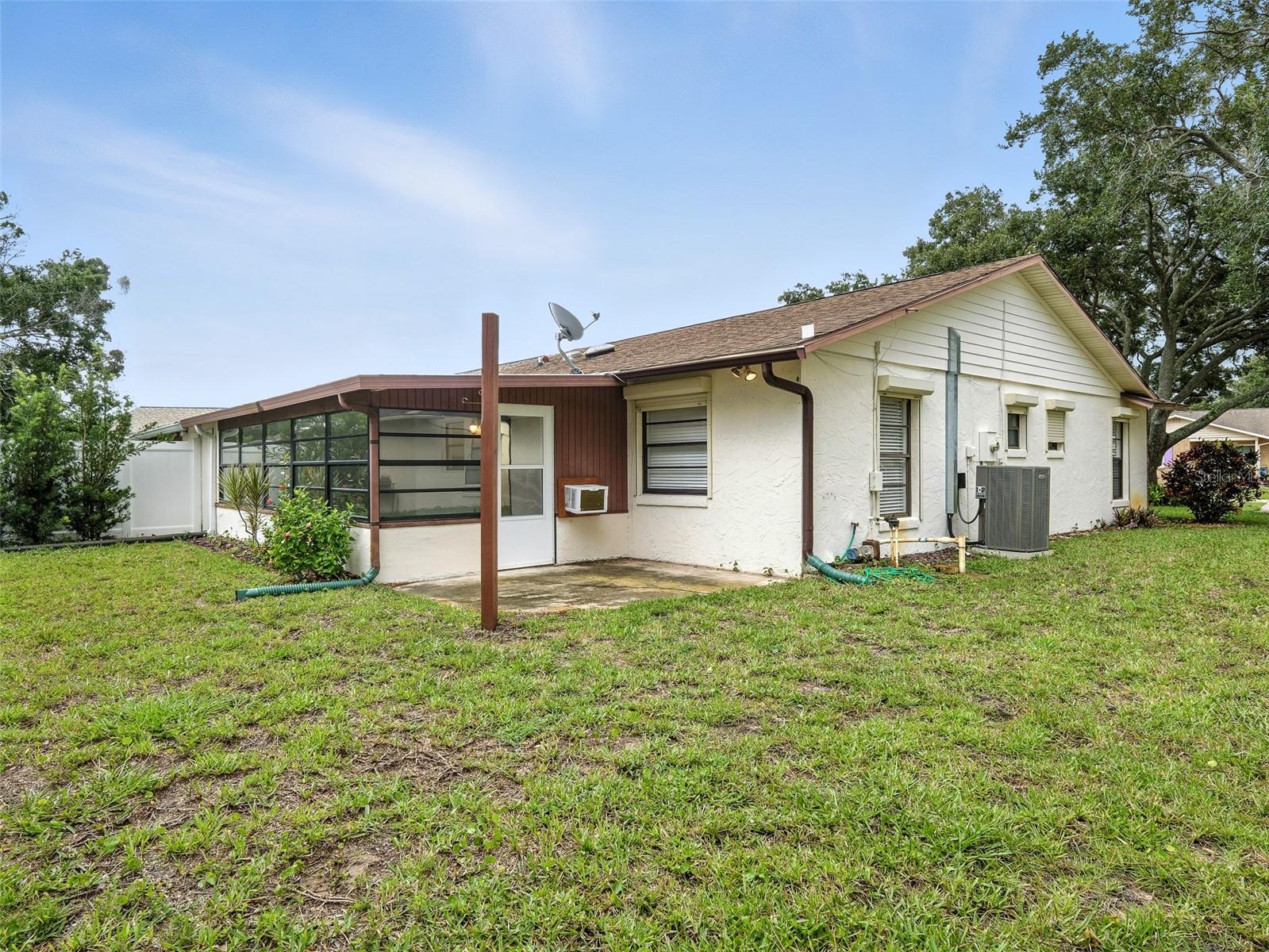 Image 34 of 37 For 803 Egret Court