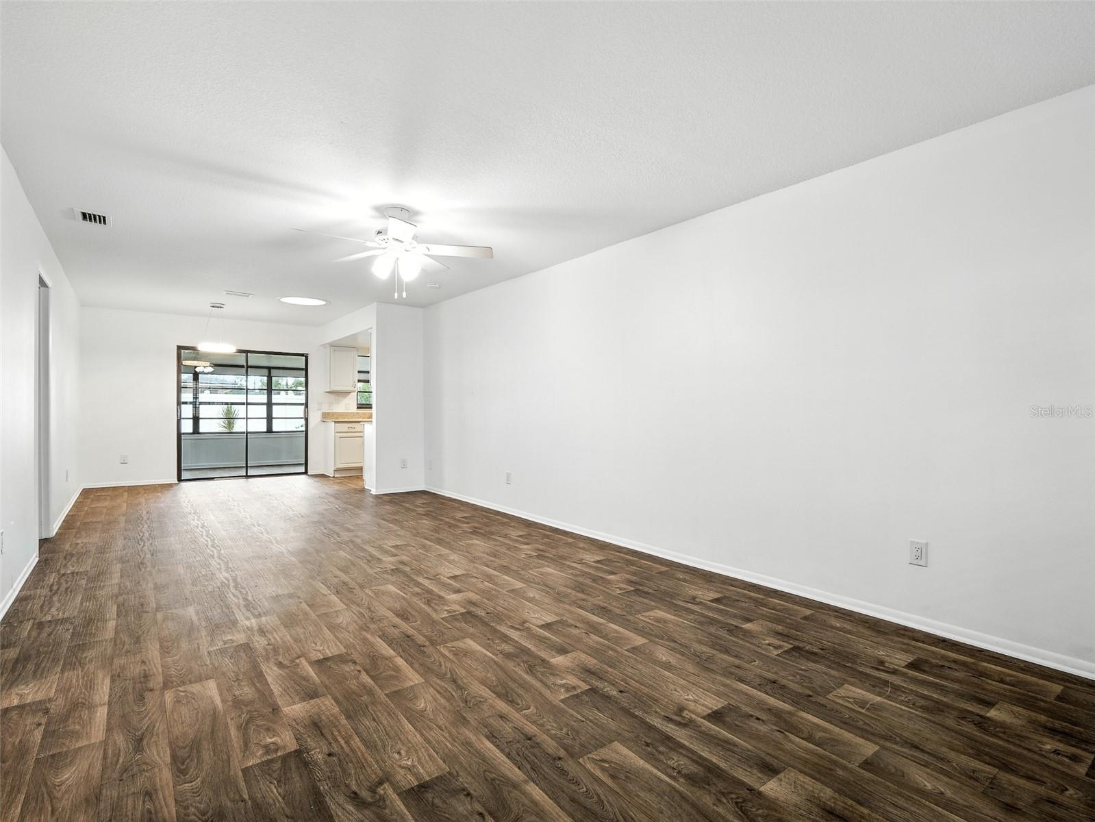 Image 9 of 37 For 803 Egret Court