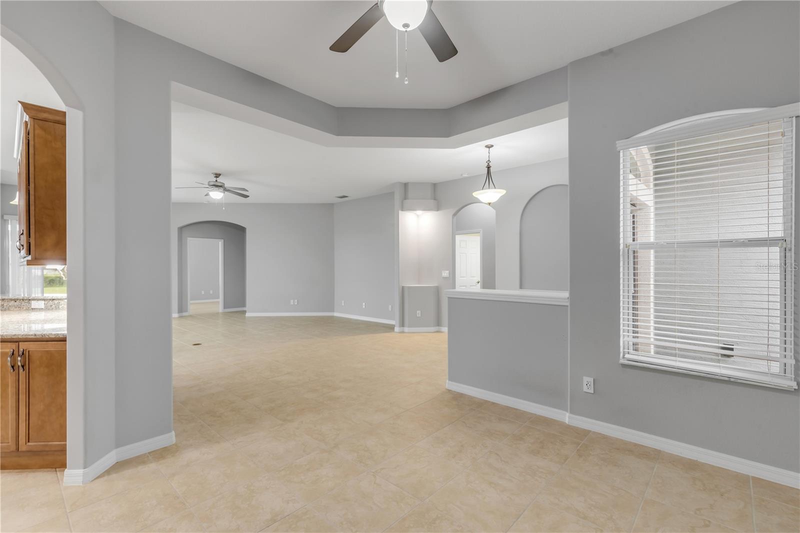 Image 14 of 54 For 3345 Tesoro Circle
