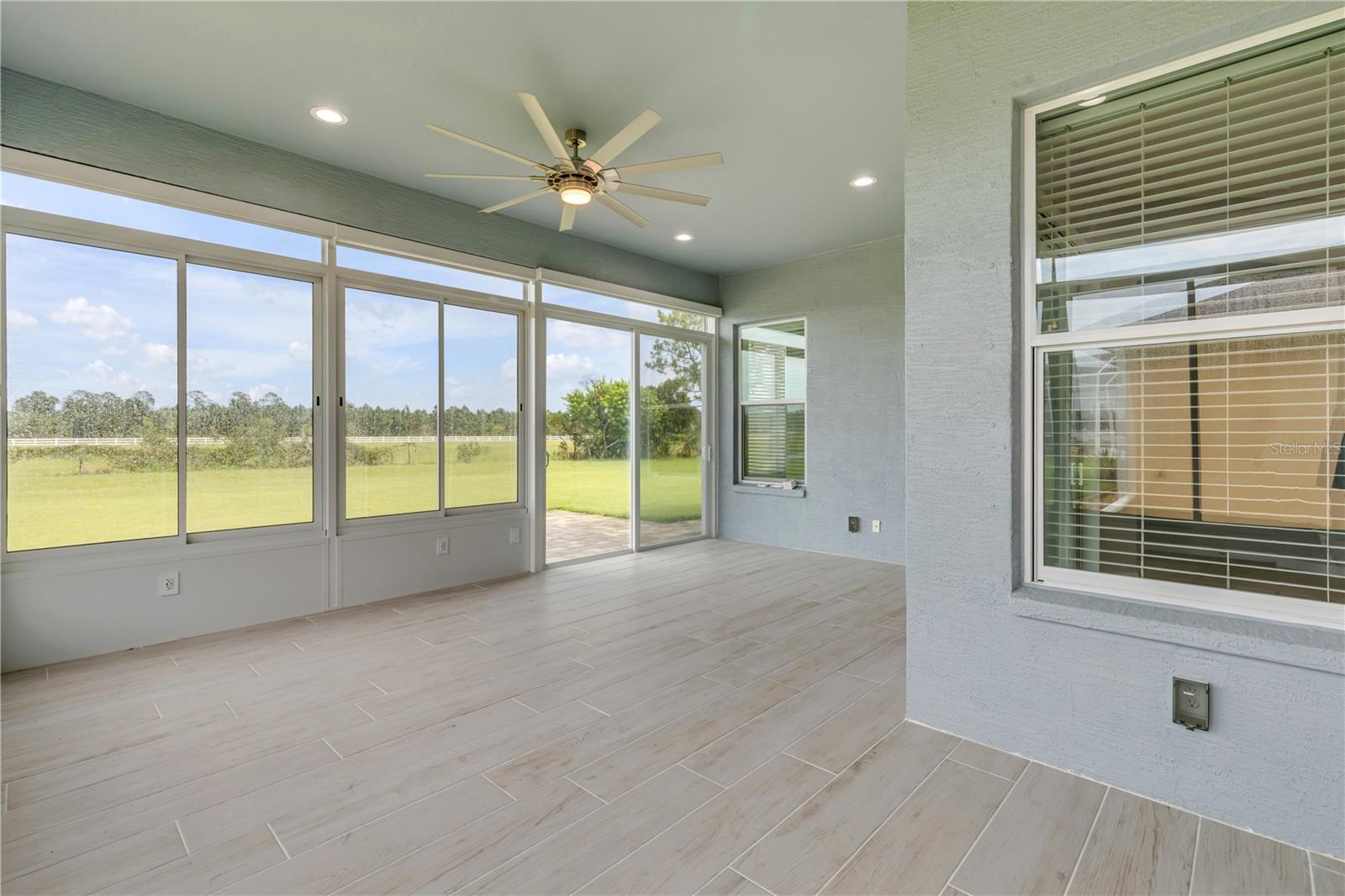 Image 40 of 54 For 3345 Tesoro Circle
