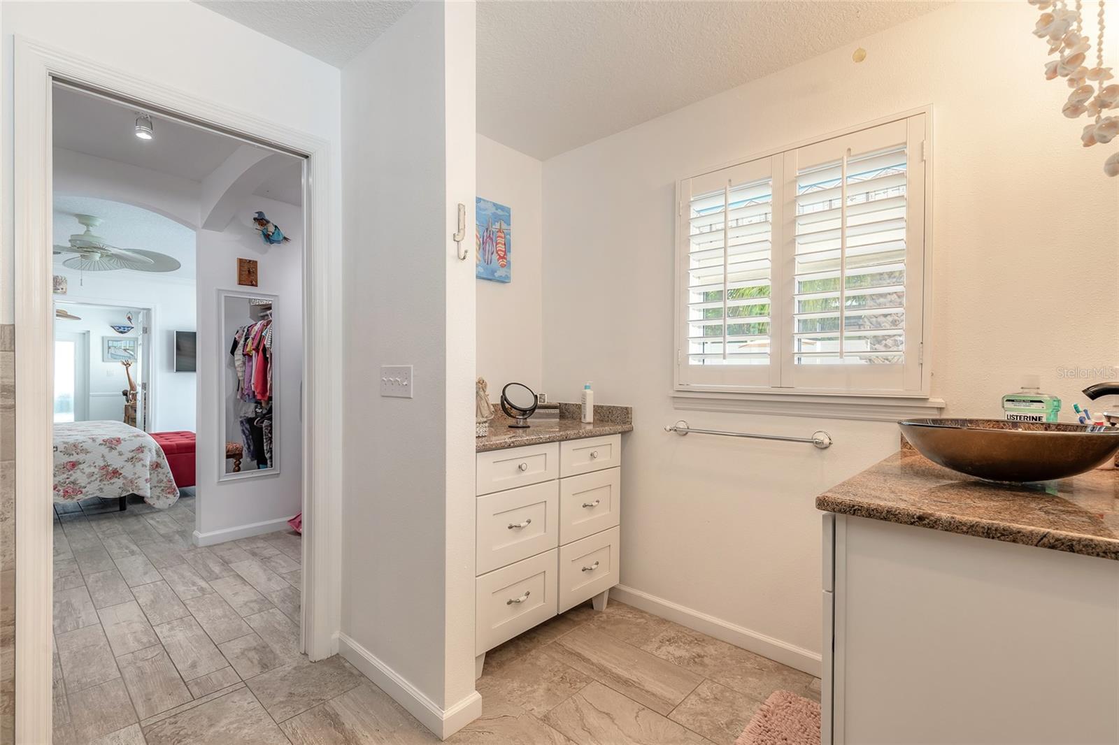 Image 10 of 69 For 4630 Atlantic Avenue