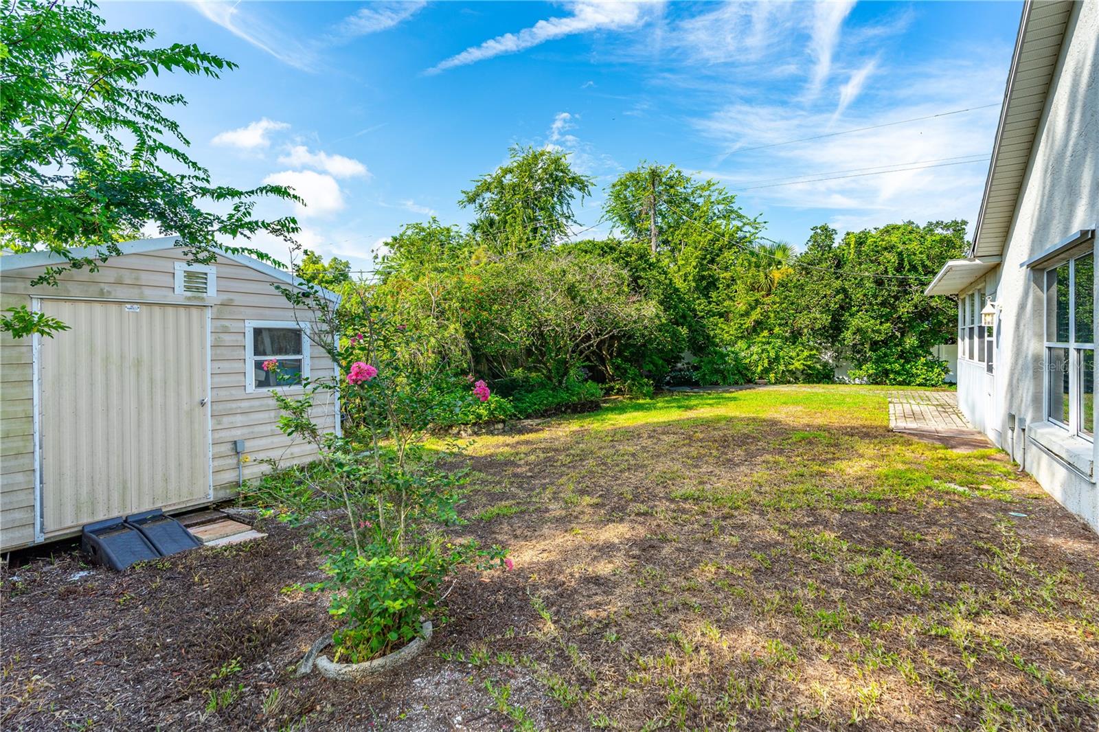 Image 33 of 41 For 1842 Juniper Drive