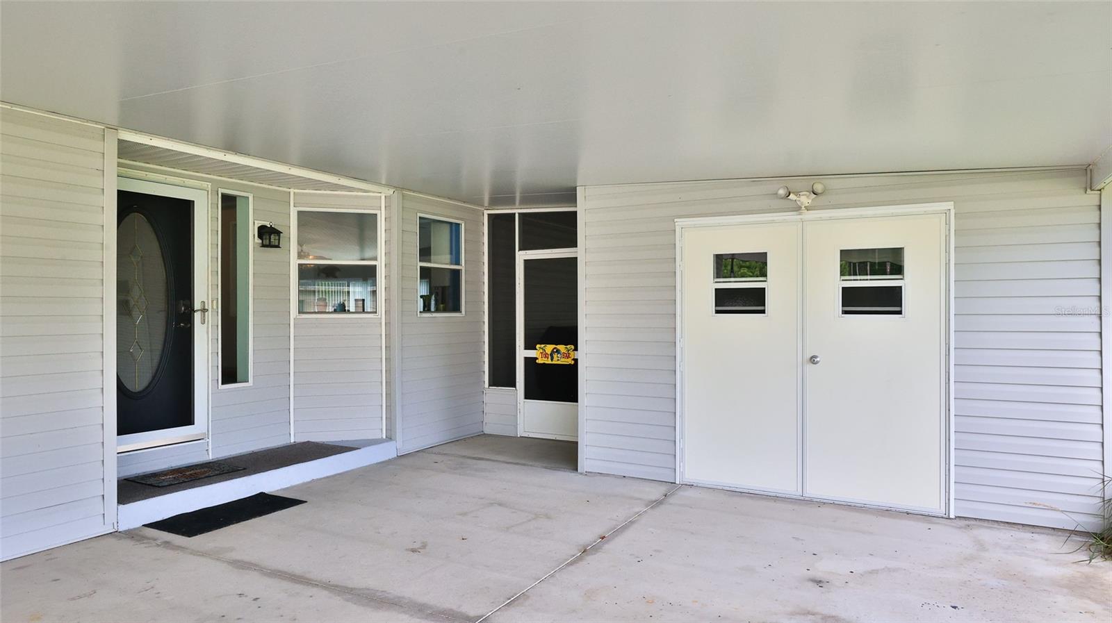 Image 3 of 58 For 149 Apache Court