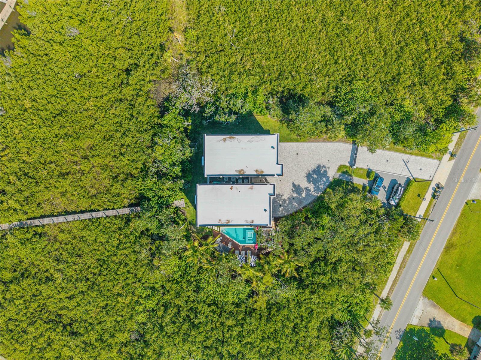 Image 87 of 96 For 550 Peninsula Avenue