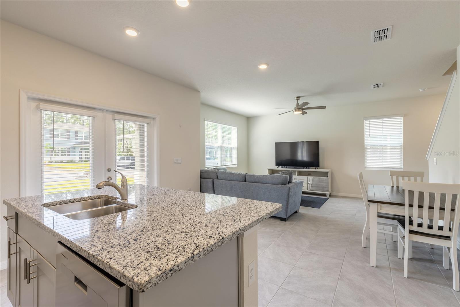 Image 14 of 38 For 3057 Meleto Boulevard