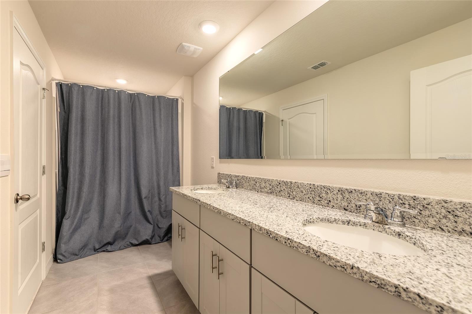Image 20 of 38 For 3057 Meleto Boulevard