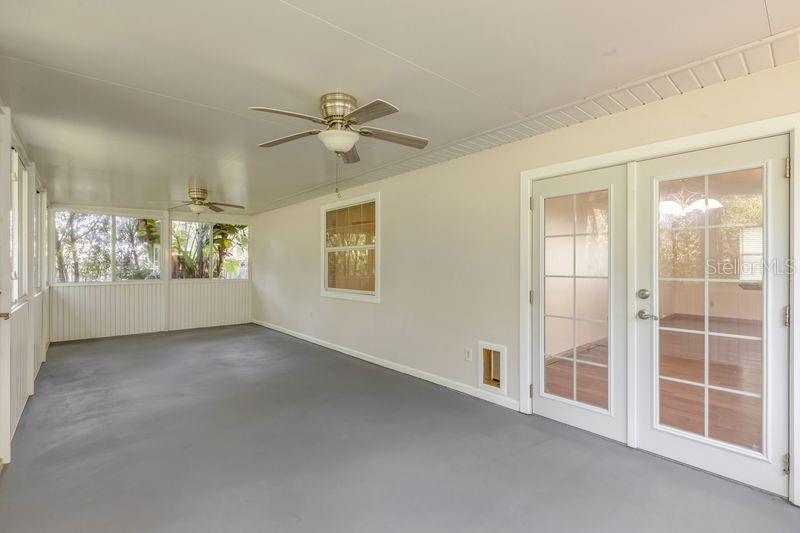 Image 14 of 42 For 488 Summit Avenue