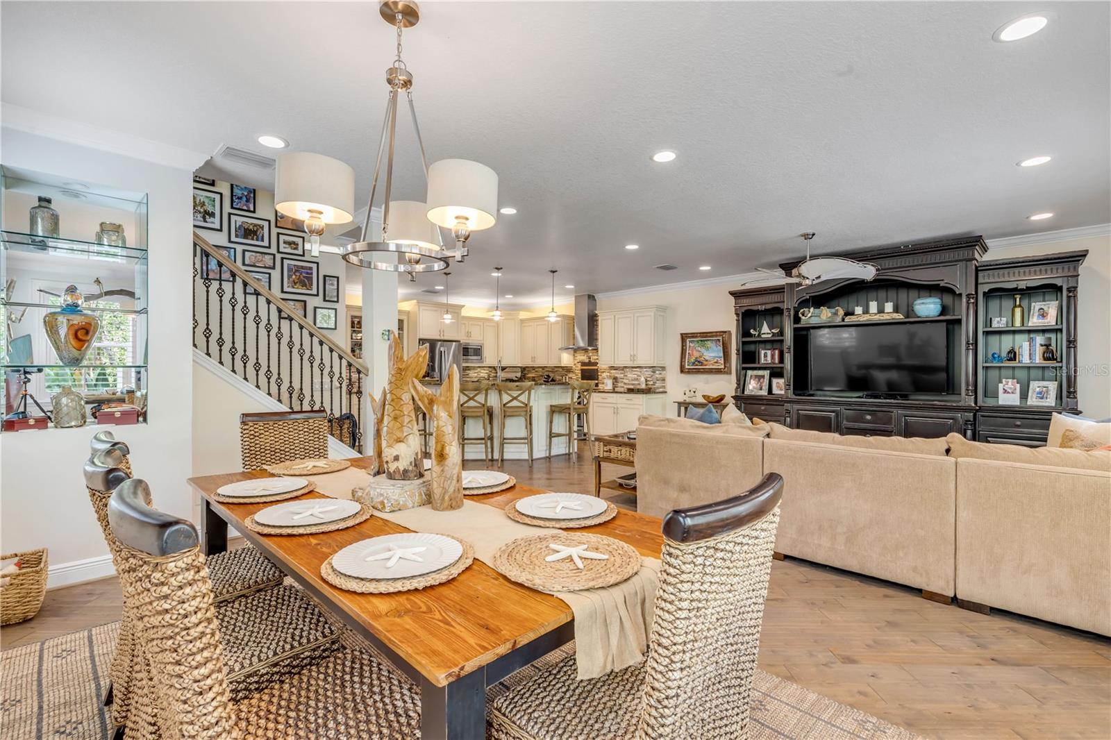 Image 12 of 84 For 123 Marina Bay Drive