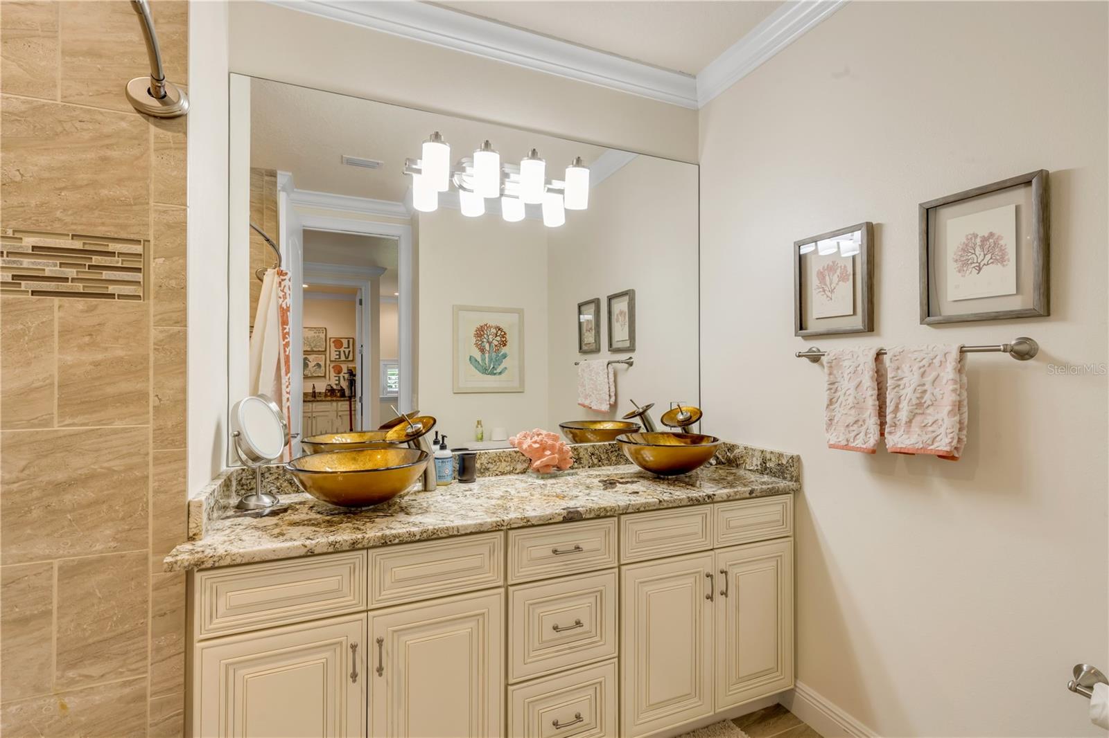 Image 53 of 84 For 123 Marina Bay Drive