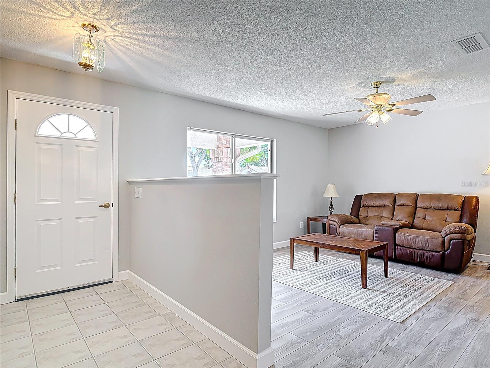 Image 6 of 40 For 1174 Margina Avenue