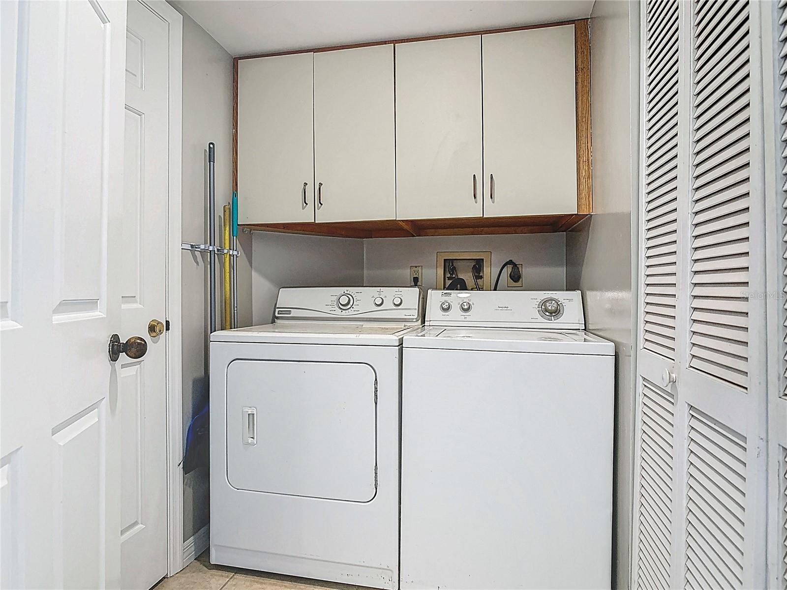 Image 21 of 30 For 4493 Atlantic Avenue 3040