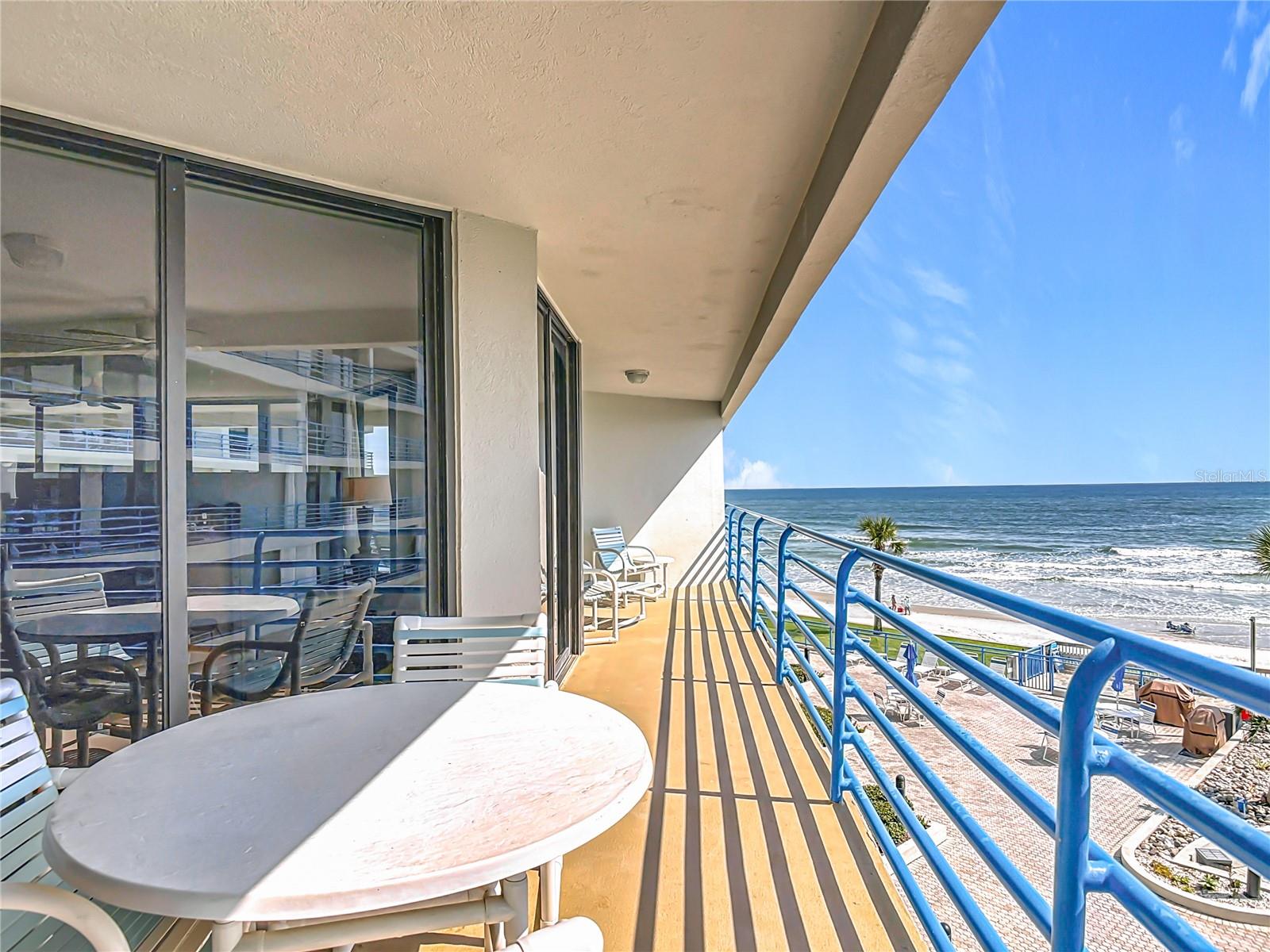 Image 22 of 30 For 4493 Atlantic Avenue 3040