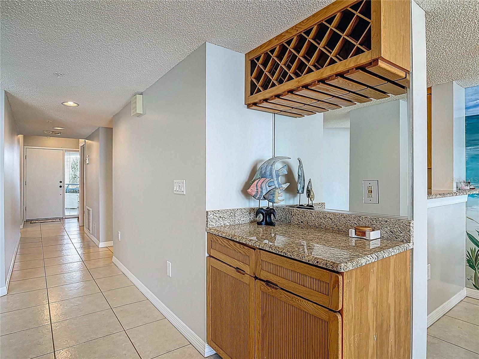 Image 6 of 30 For 4493 Atlantic Avenue 3040