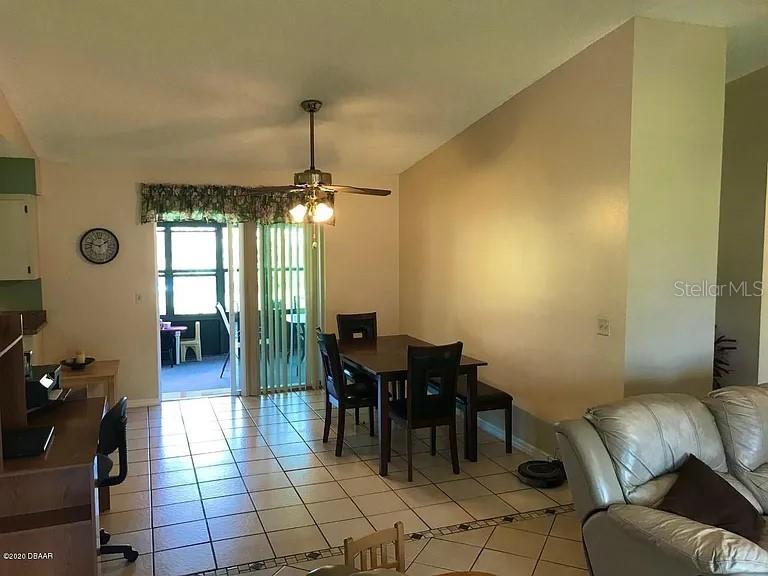 Image 10 of 23 For 3325 Queen Palm Drive