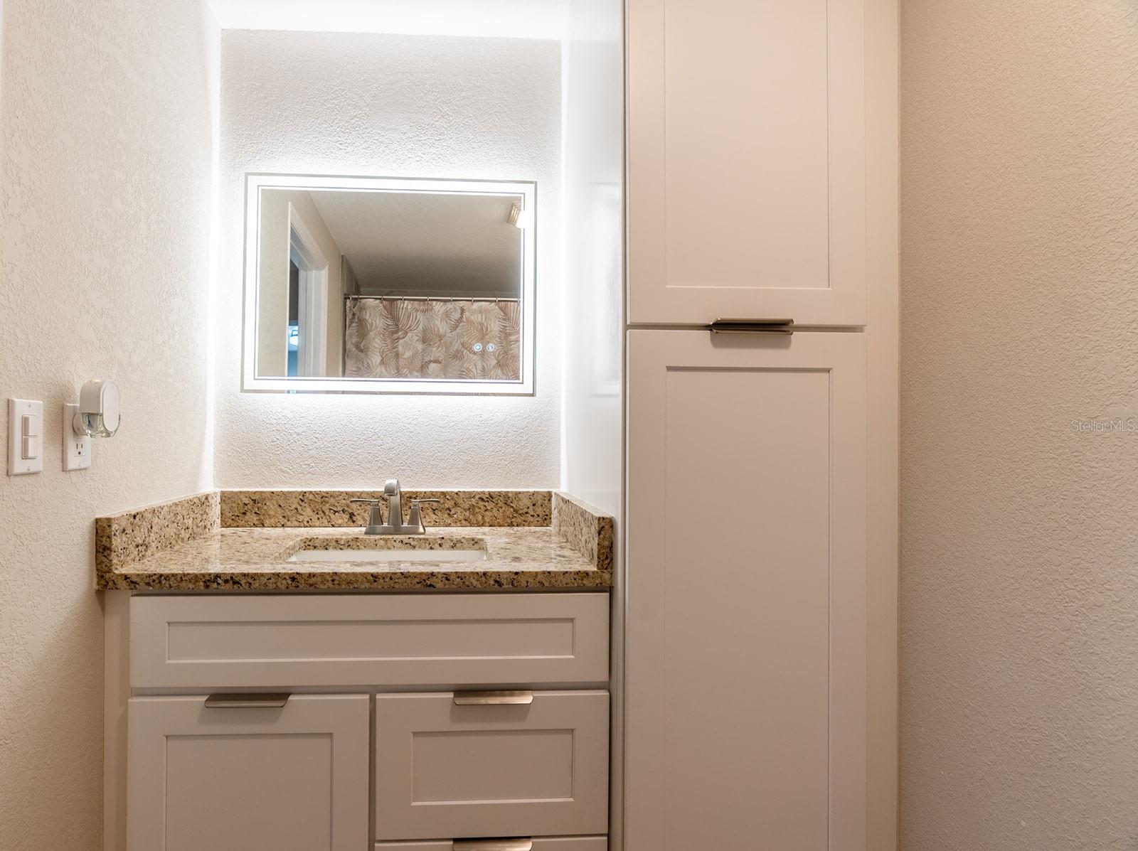 Image 11 of 32 For 908 3rd Street