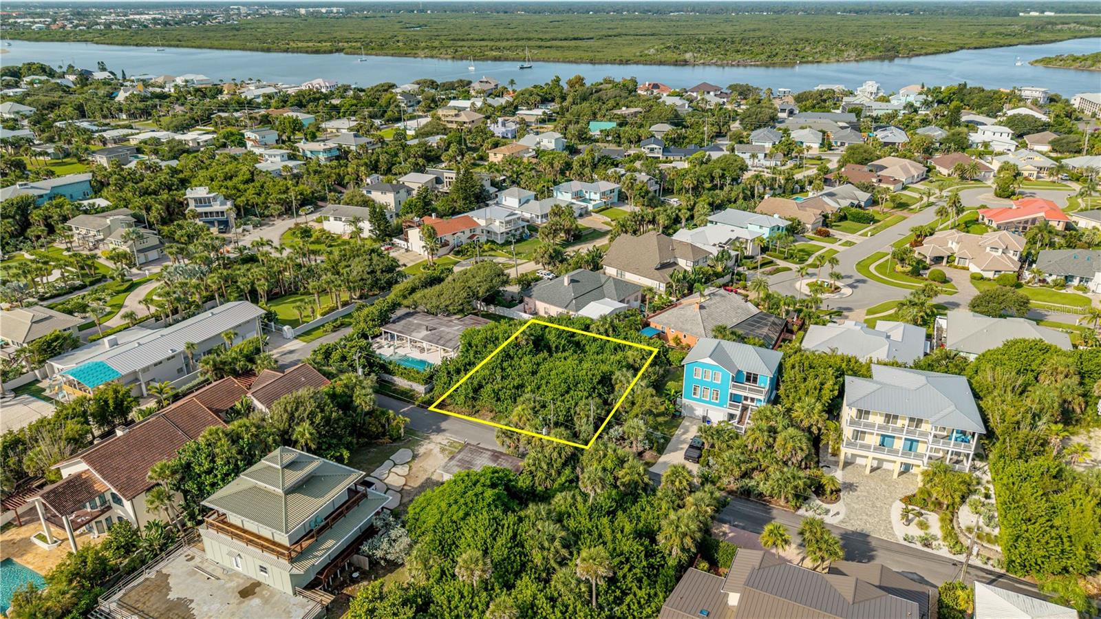 Image 16 of 22 For  Ocean Drive 