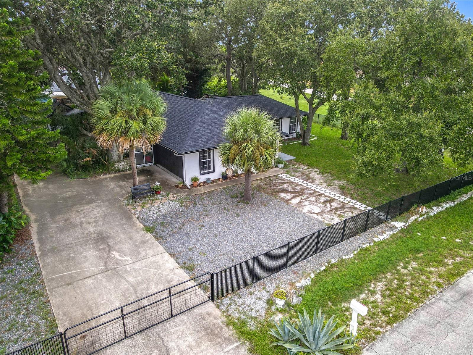 Details for 2304 Date Palm Drive, EDGEWATER, FL 32141