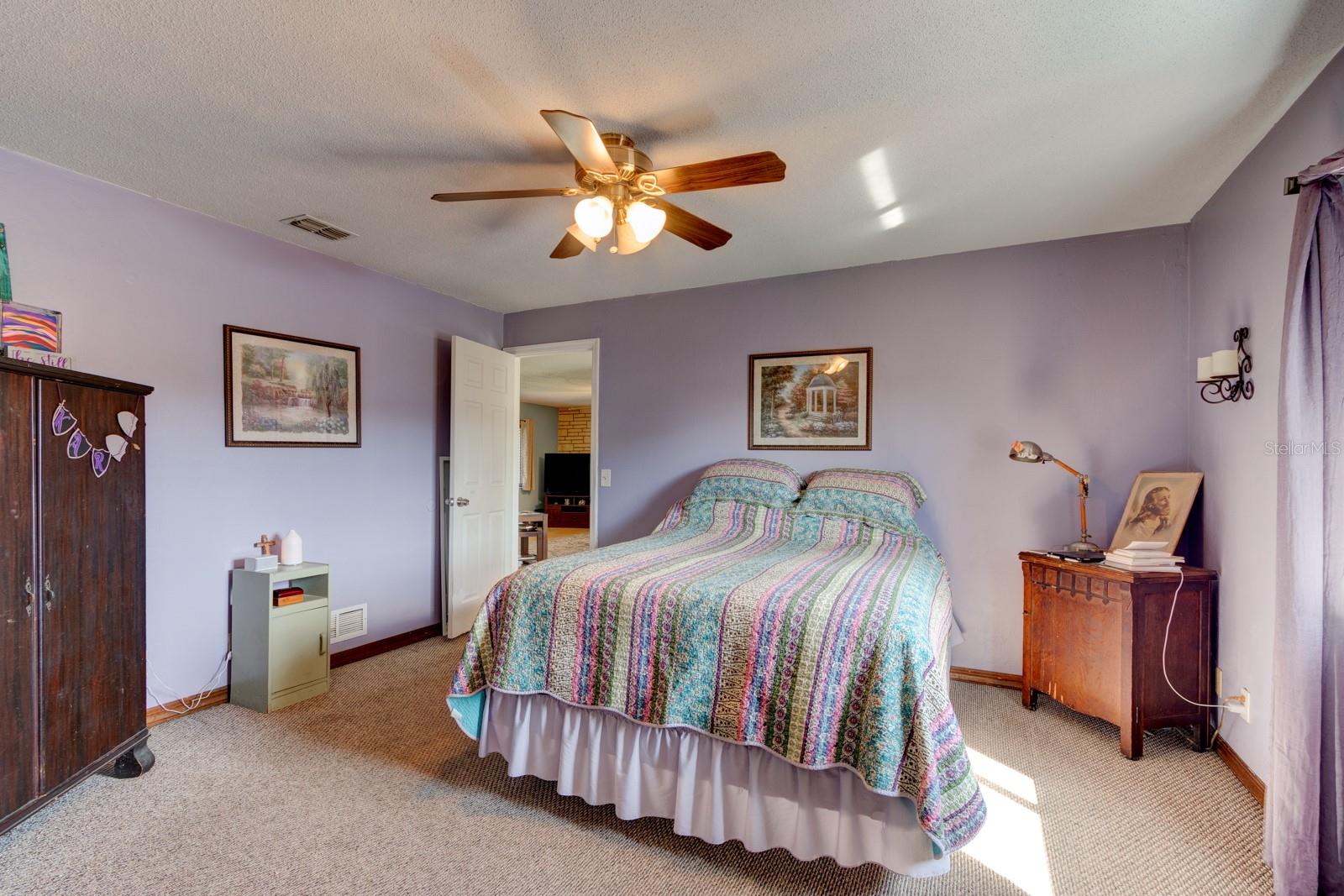 Image 12 of 21 For 3323 Pine Tree Drive