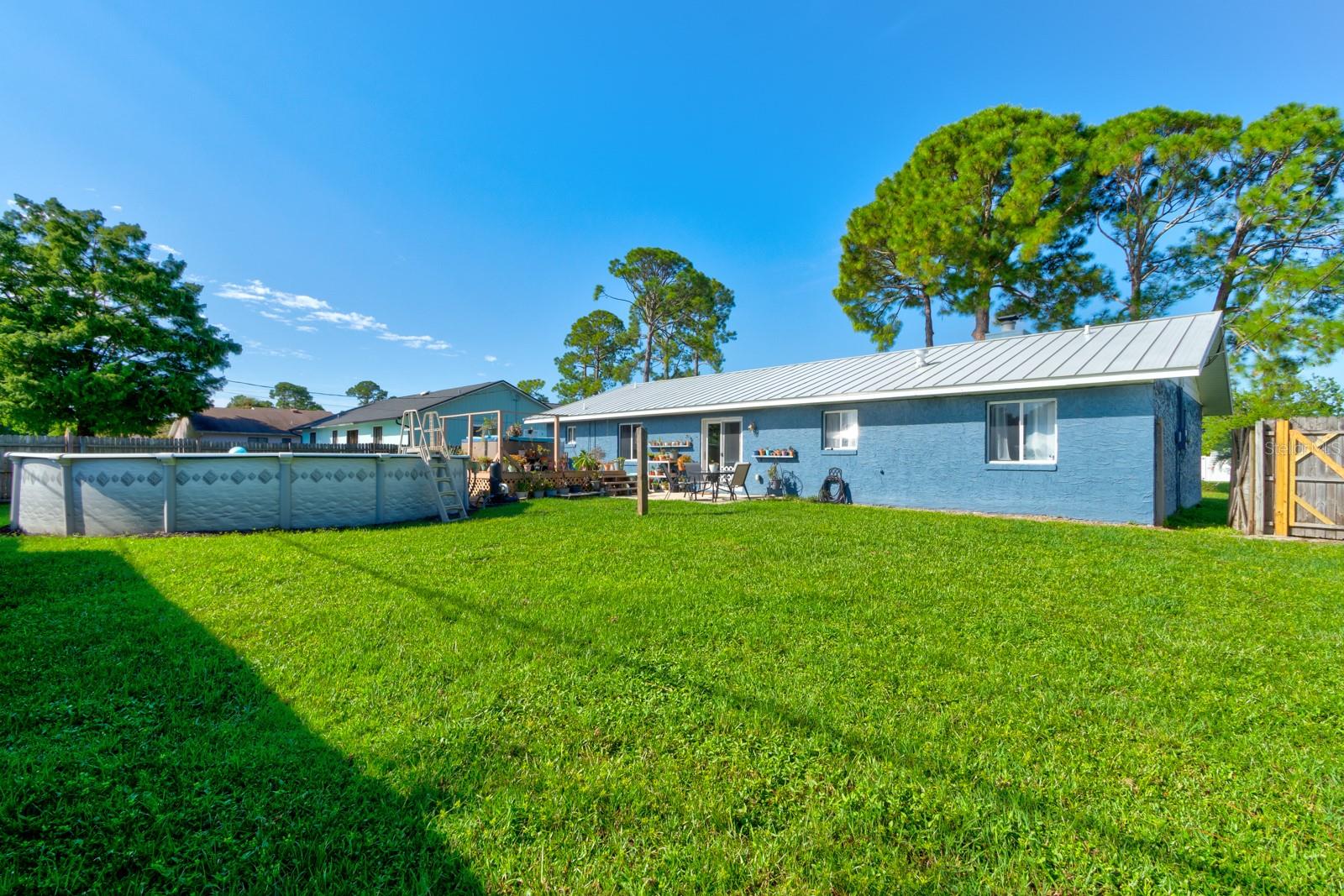 Image 19 of 21 For 3323 Pine Tree Drive