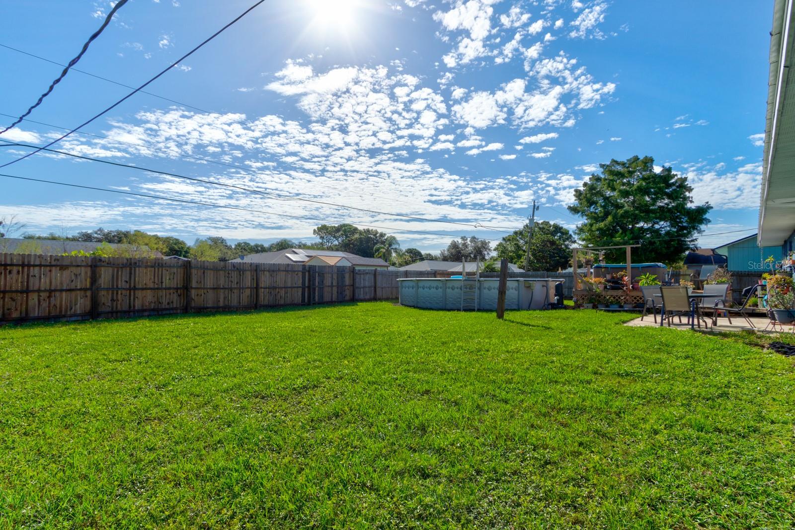 Image 20 of 21 For 3323 Pine Tree Drive