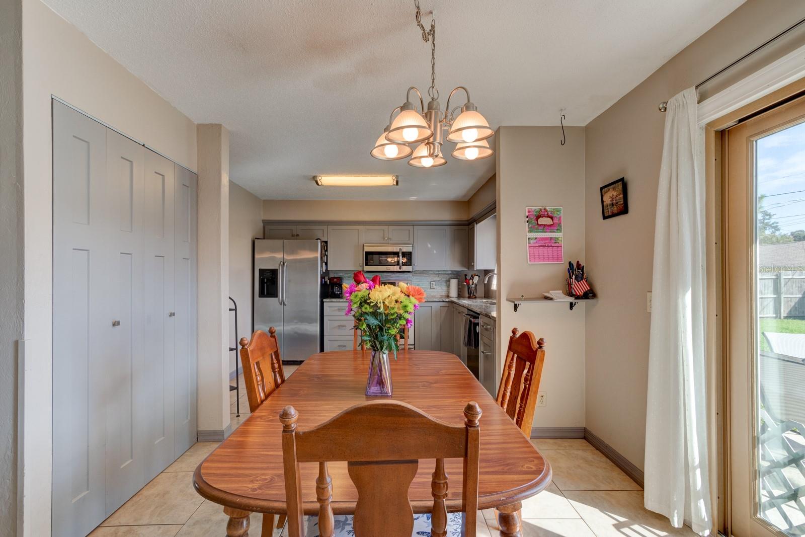 Image 9 of 21 For 3323 Pine Tree Drive