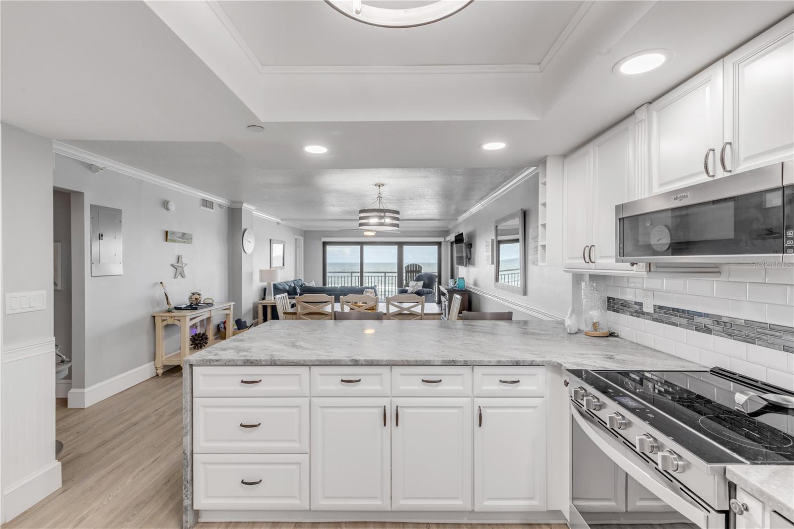 Image 15 of 49 For 5303 Atlantic Avenue 370