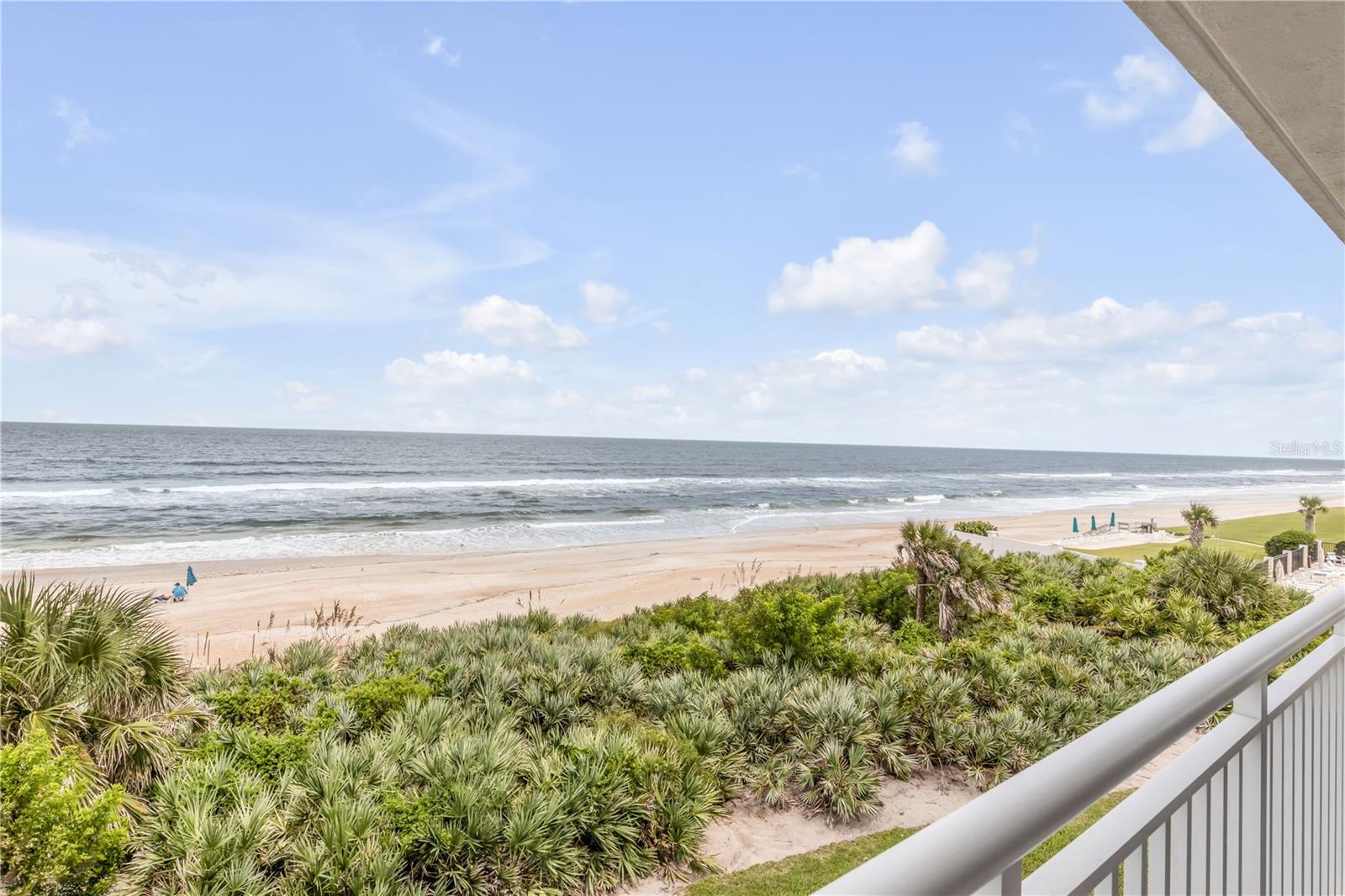 Image 4 of 49 For 5303 Atlantic Avenue 370