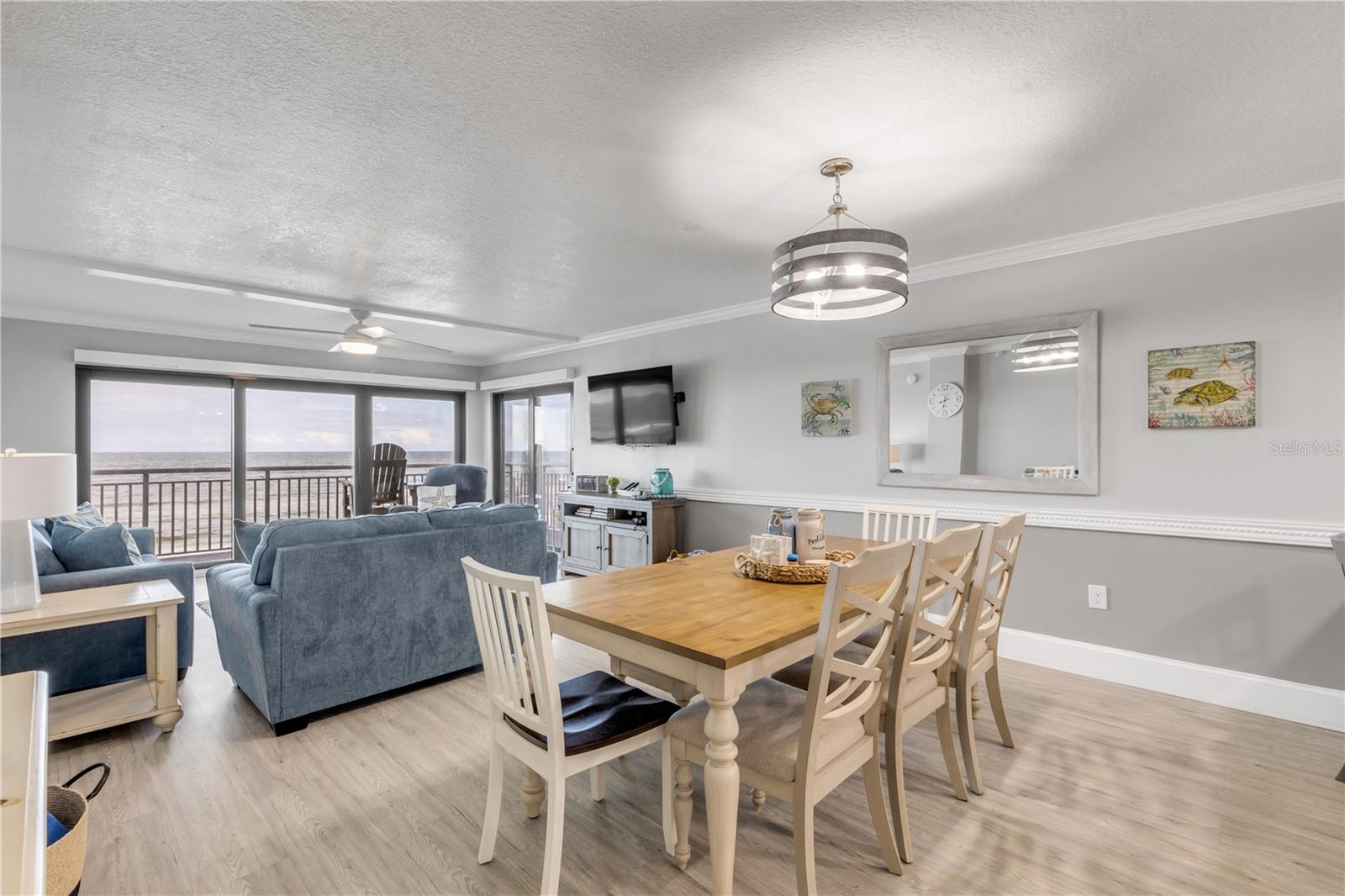 Image 9 of 49 For 5303 Atlantic Avenue 370