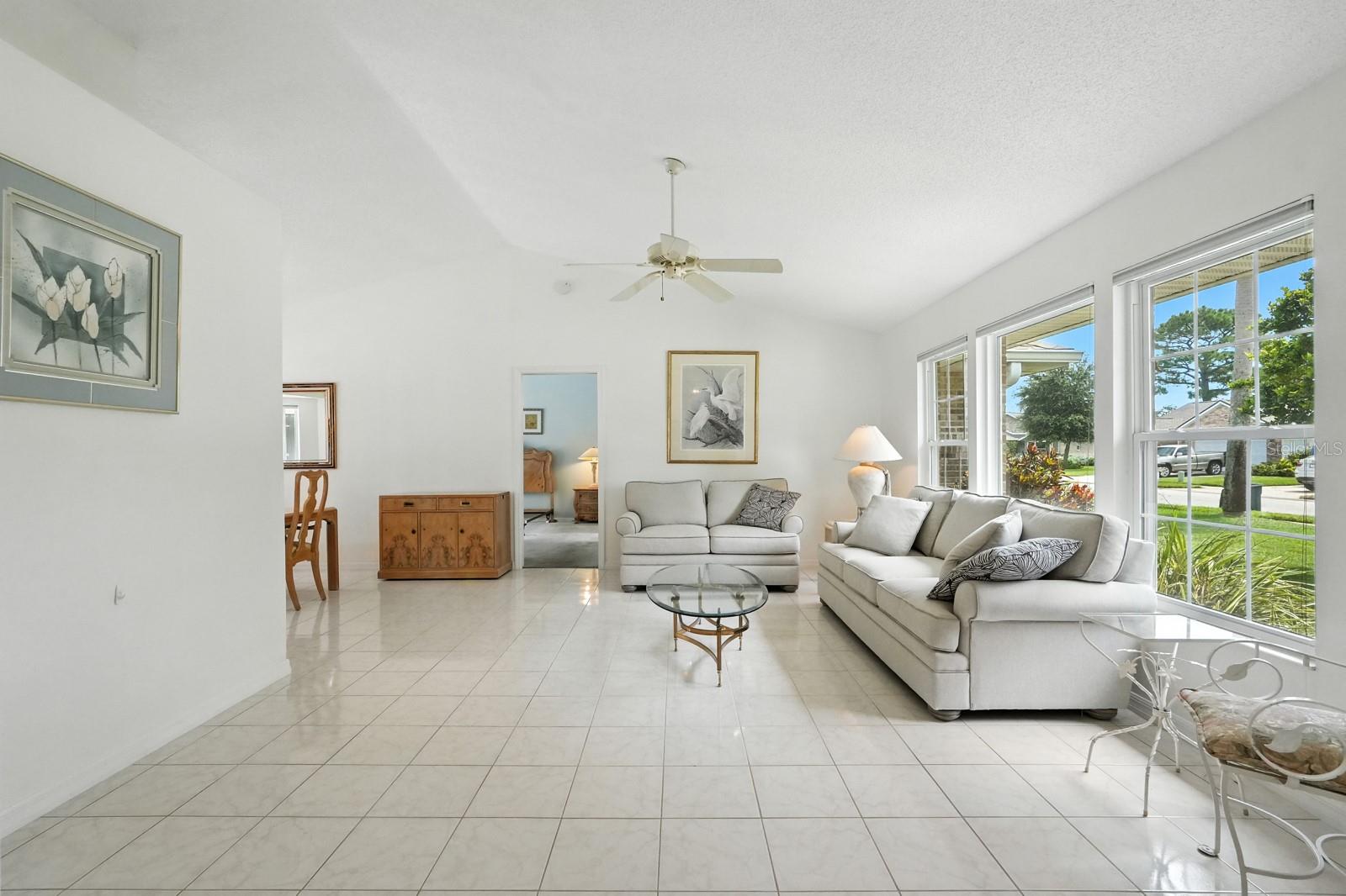 Image 12 of 58 For 3929 Oak Crest Circle