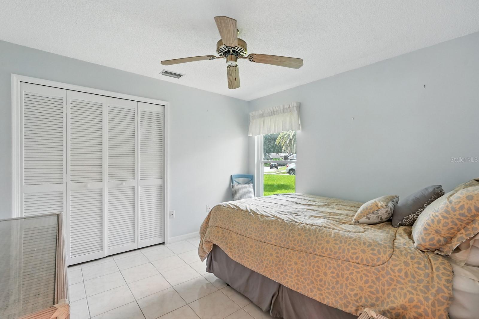 Image 31 of 58 For 3929 Oak Crest Circle