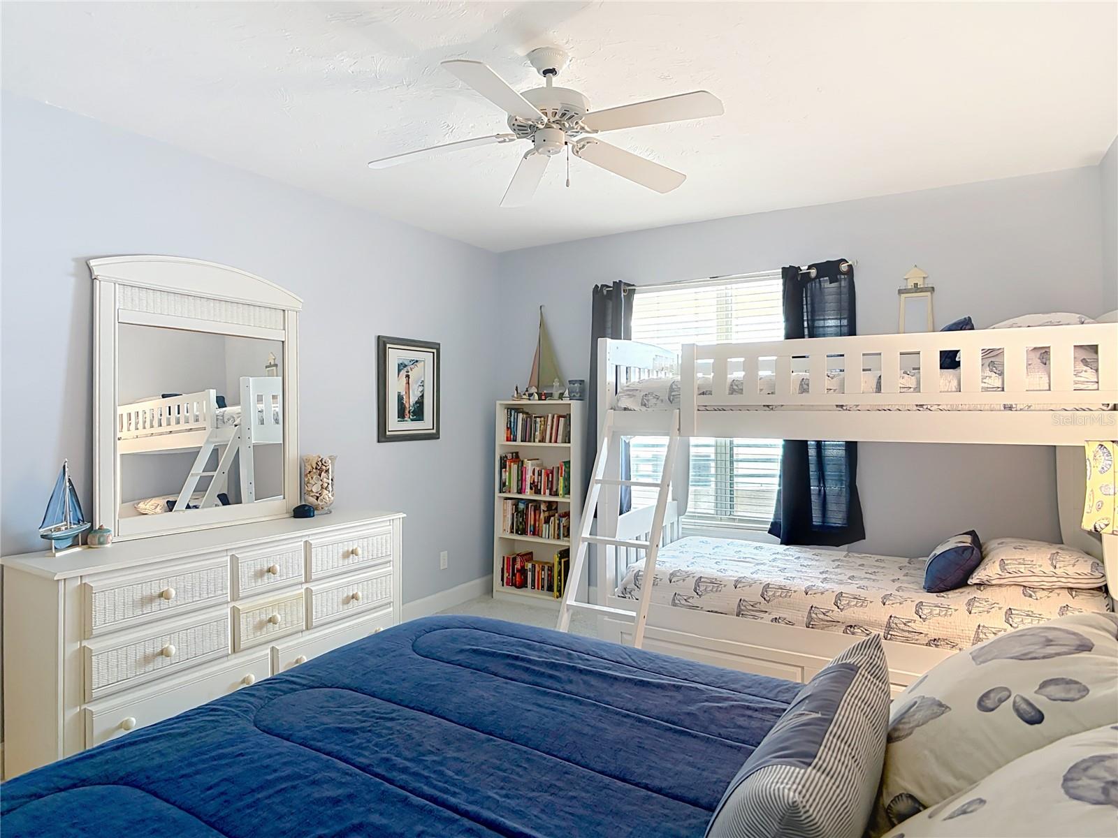 Image 34 of 68 For 4575 Atlantic Avenue 6502