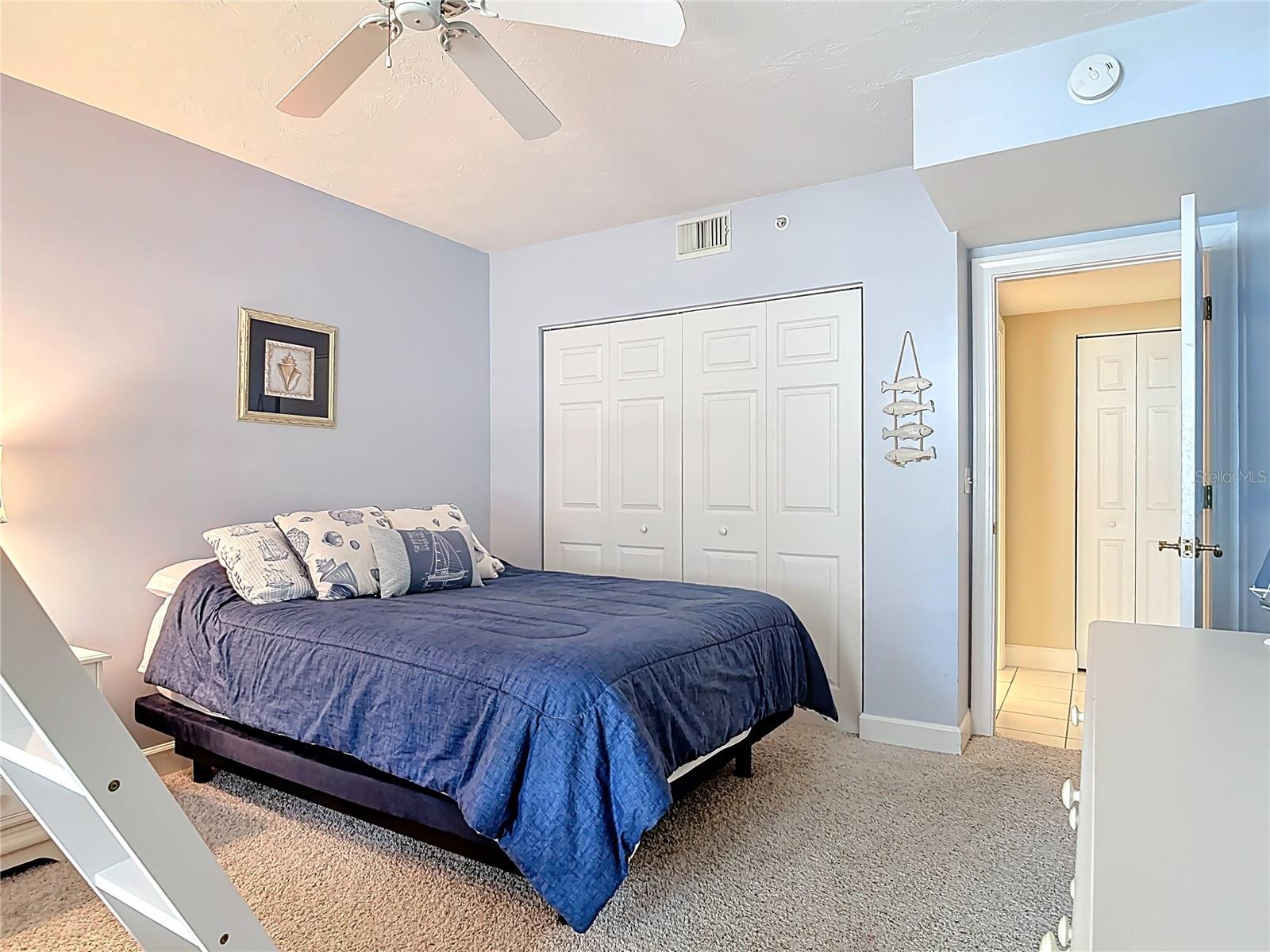 Image 36 of 68 For 4575 Atlantic Avenue 6502