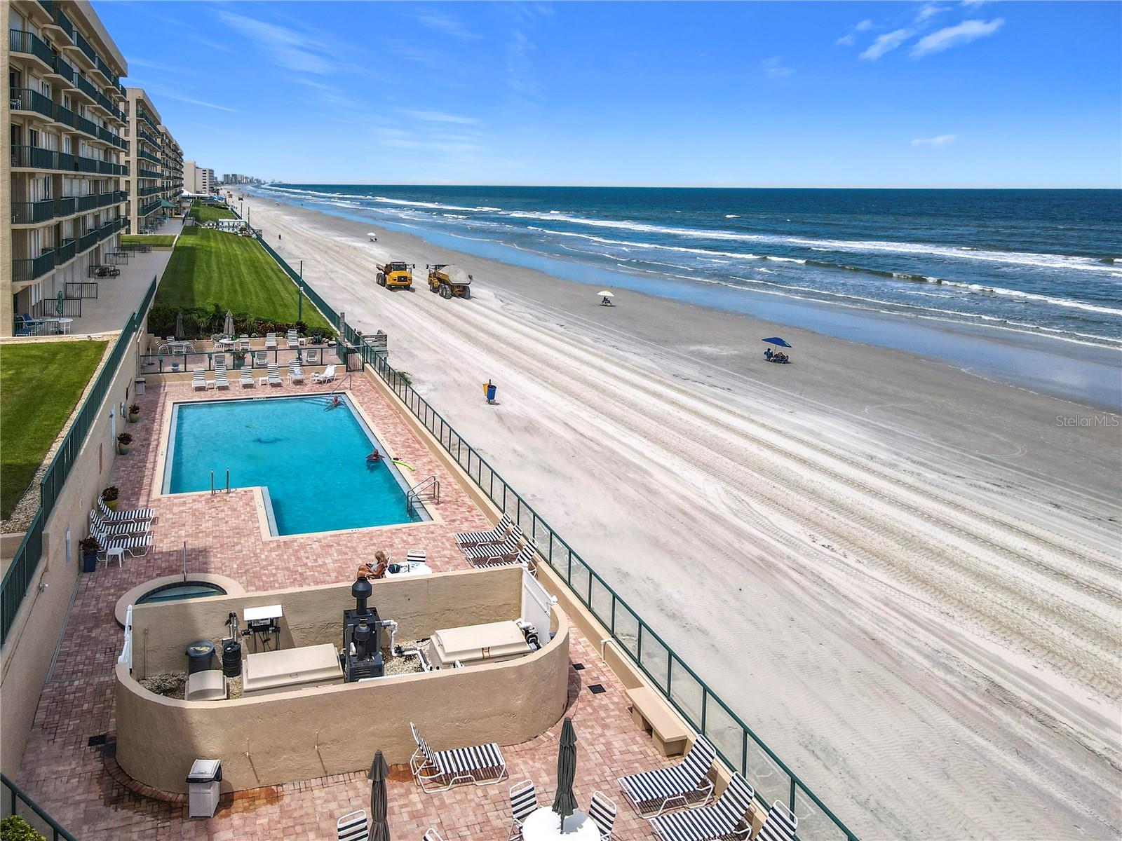 Image 62 of 68 For 4575 Atlantic Avenue 6502