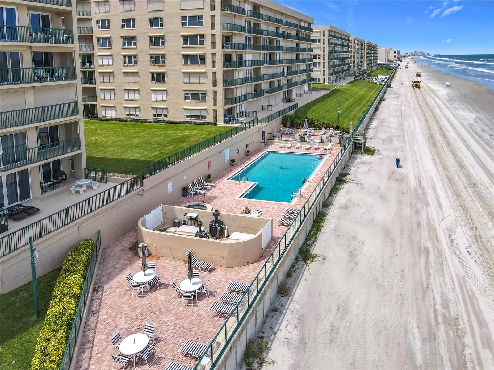 Image 63 of 68 For 4575 Atlantic Avenue 6502