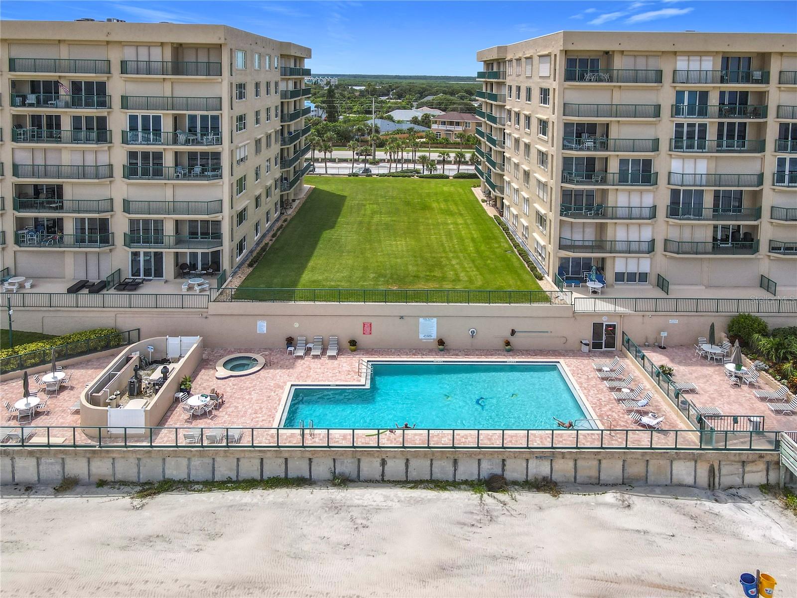 Image 64 of 68 For 4575 Atlantic Avenue 6502