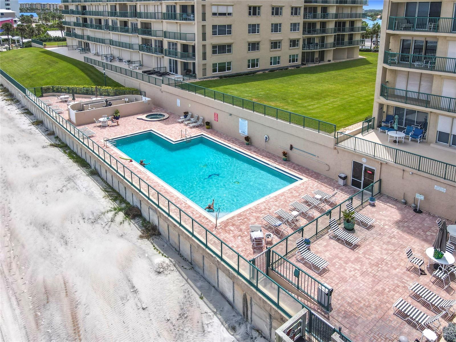 Image 65 of 68 For 4575 Atlantic Avenue 6502