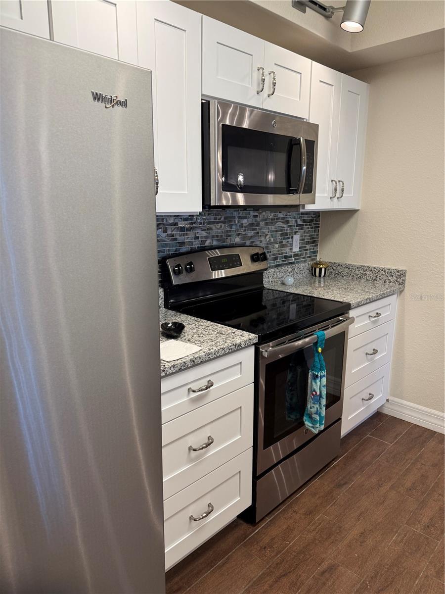 Image 14 of 31 For 5300 South Atlantic Avenue 19406