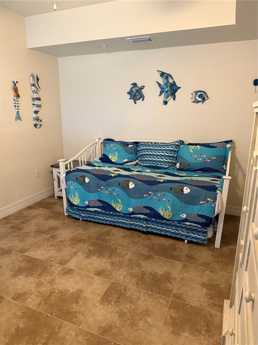 Image 24 of 31 For 5300 South Atlantic Avenue 19406