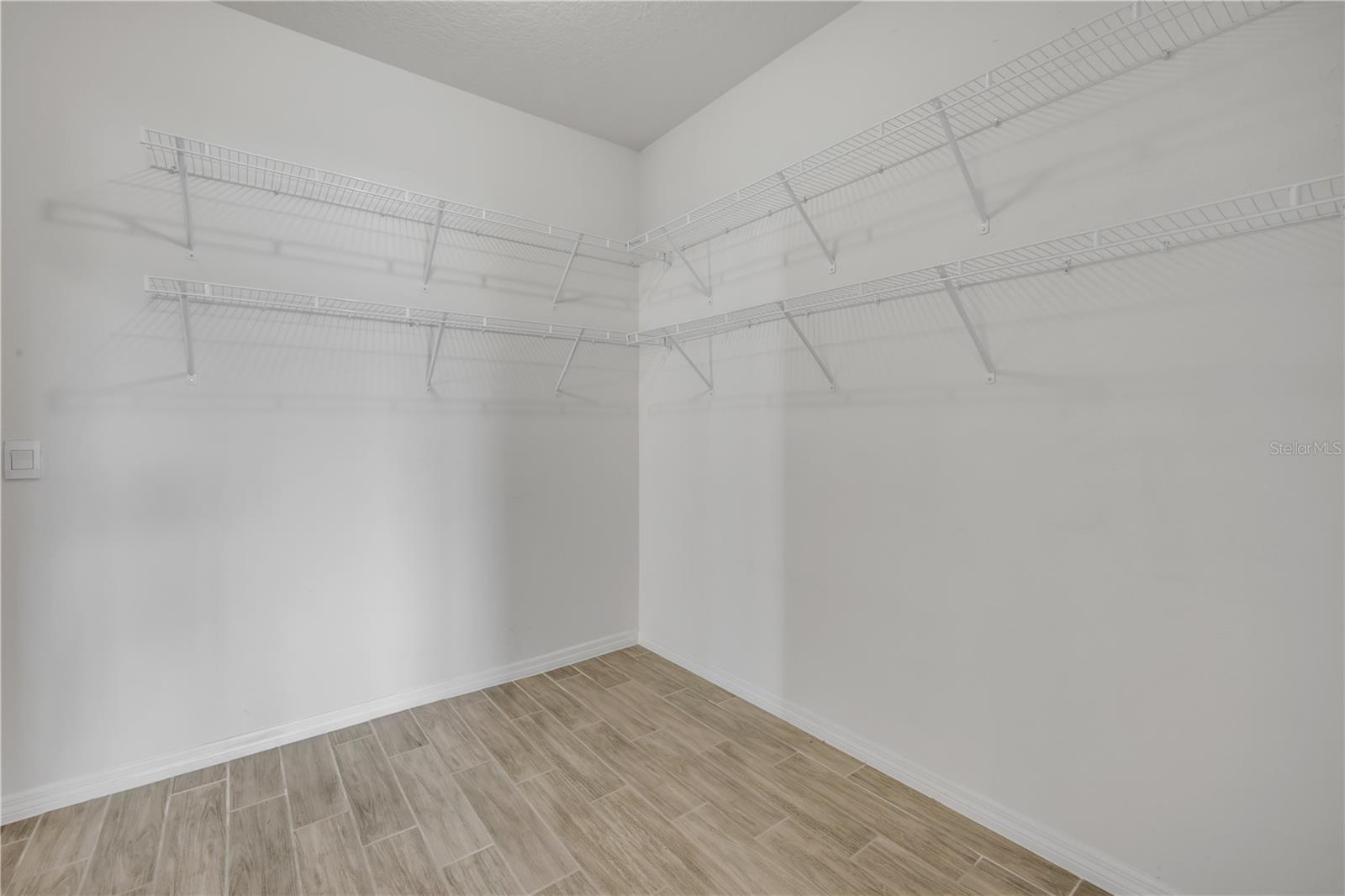 Image 37 of 67 For 1601 Delphi Way