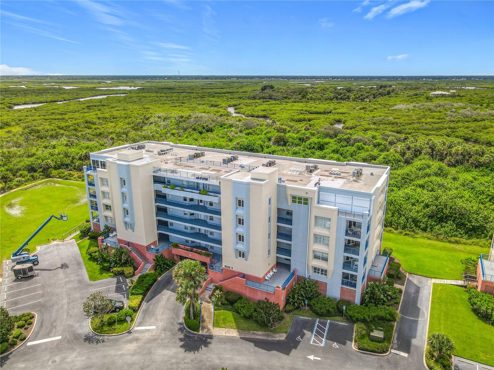 Image 2 of 48 For 5300 Atlantic Avenue 5504