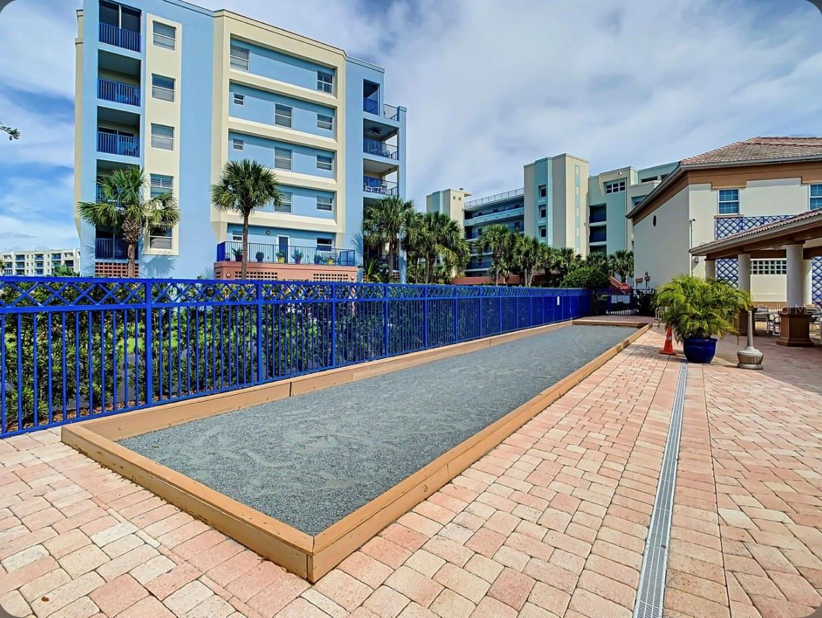 Image 44 of 48 For 5300 Atlantic Avenue 5504