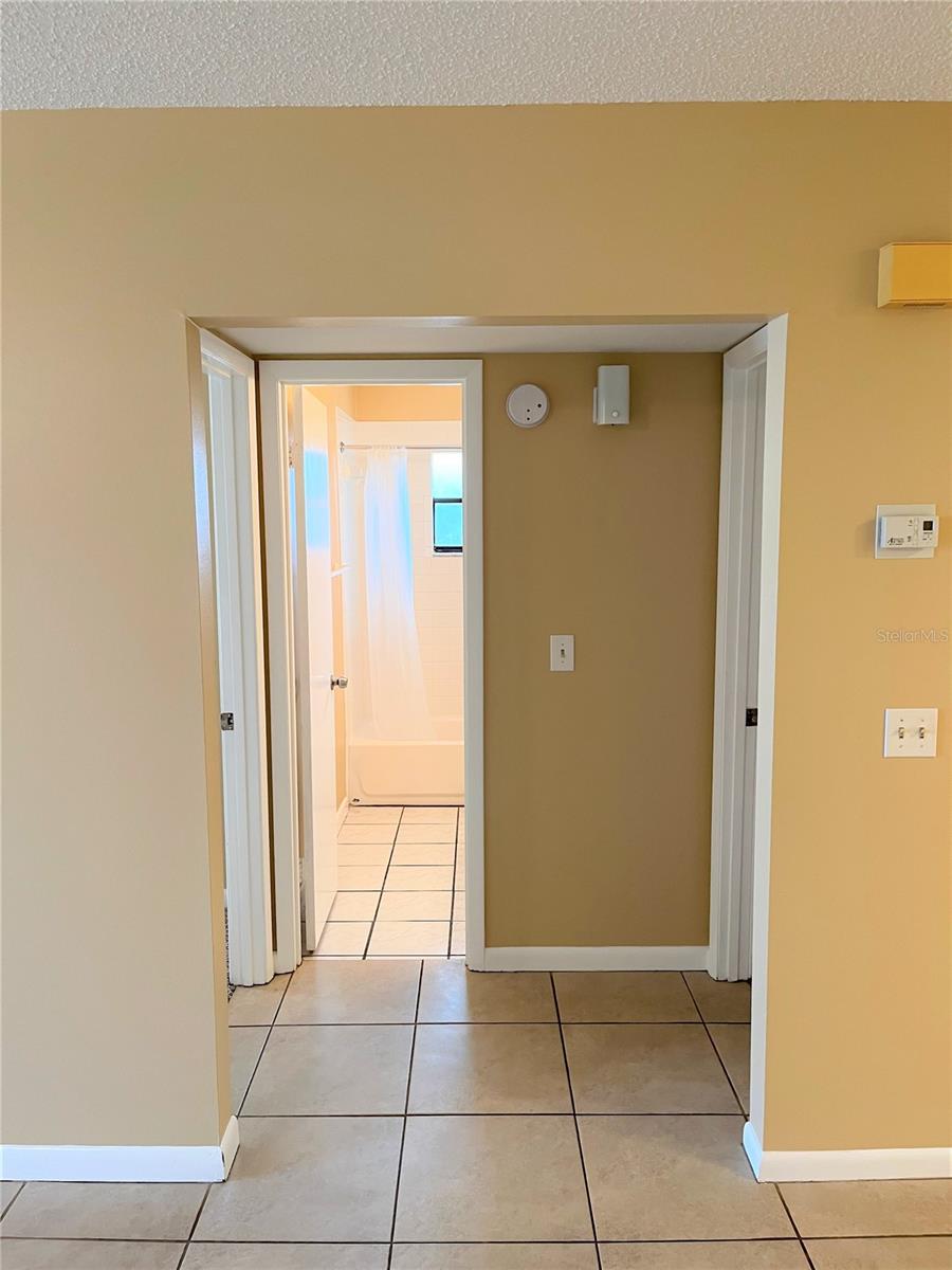 Image 9 of 20 For 813 Hope Avenue 811