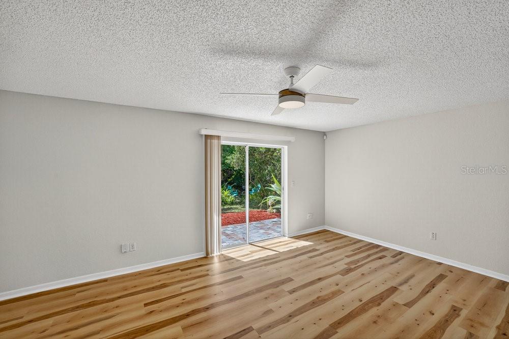 Image 12 of 42 For 713 Laurel Bay Circle
