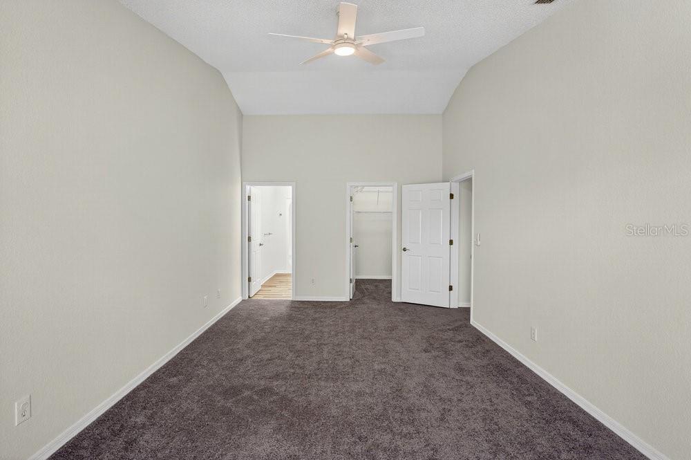 Image 17 of 42 For 713 Laurel Bay Circle