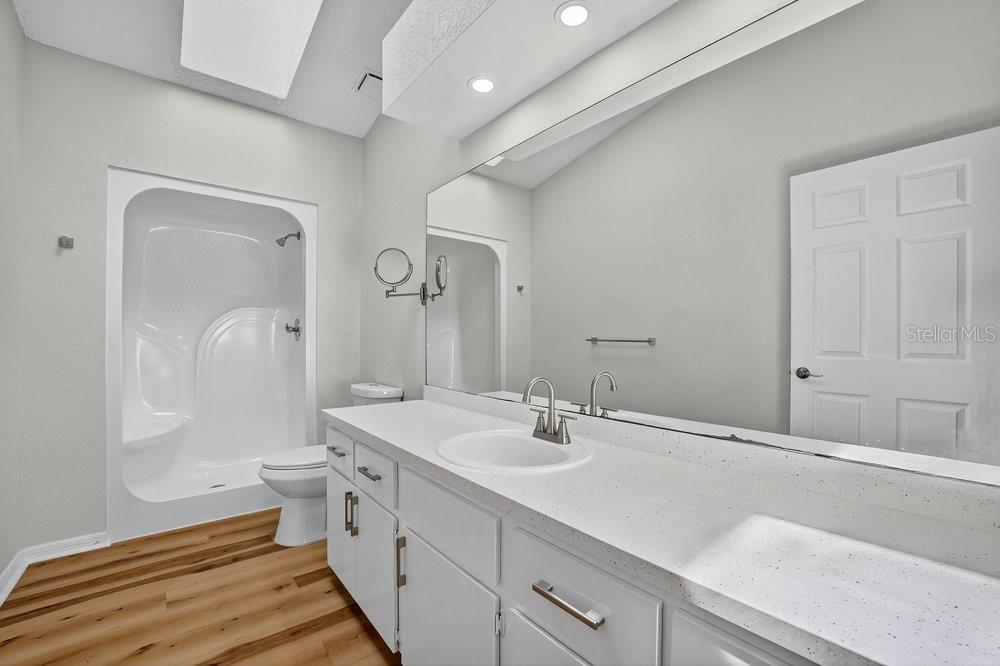 Image 18 of 42 For 713 Laurel Bay Circle